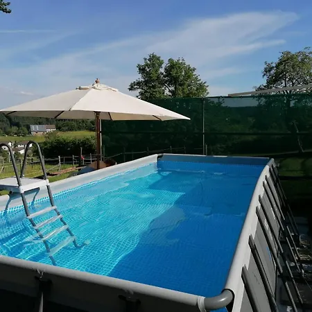 Isi-hof Farm stay Schonfeld (Vulkaneifel)